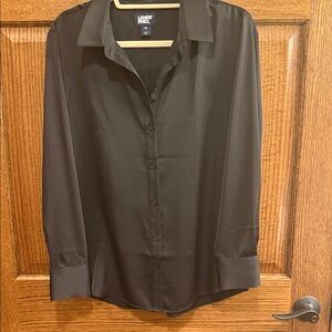 Lands' End Women's Black Sateen Dress Shirt 10